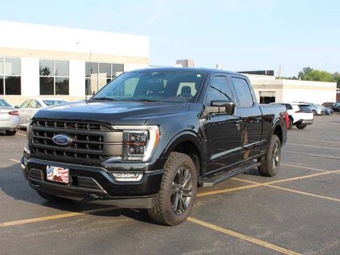 Used 2021 Ford F150 Lariat w/ Equipment Group 502A High AWD/4WD image 2