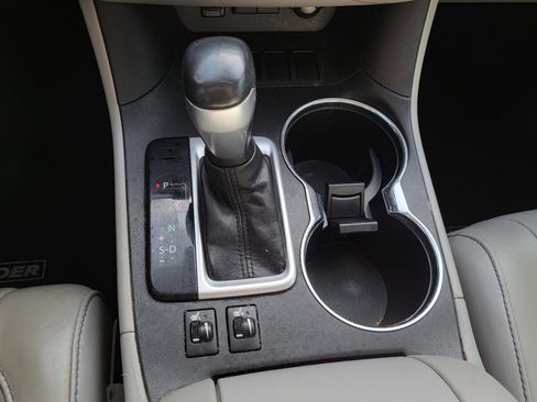 Used 2017 Toyota Highlander XLE image 34