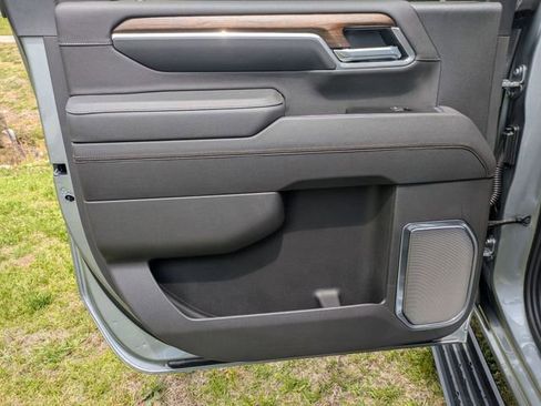 New 2026 Chevrolet Silverado 3500 High Country w/ Technology Package AWD/4WD image 26