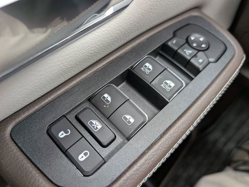 New 2026 RAM 1500 Laramie image 38