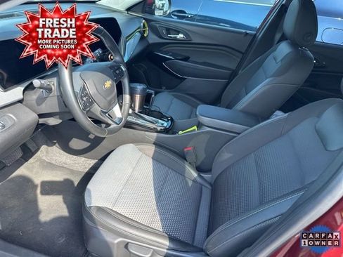 Used 2024 Chevrolet Trax LT w/ Driver Confidence Package FWD image 6