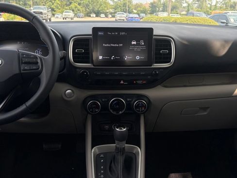 New 2026 Hyundai Venue SEL FWD image 21