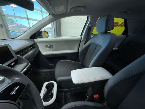 Used 2024 Hyundai Ioniq 5 SEL image 12