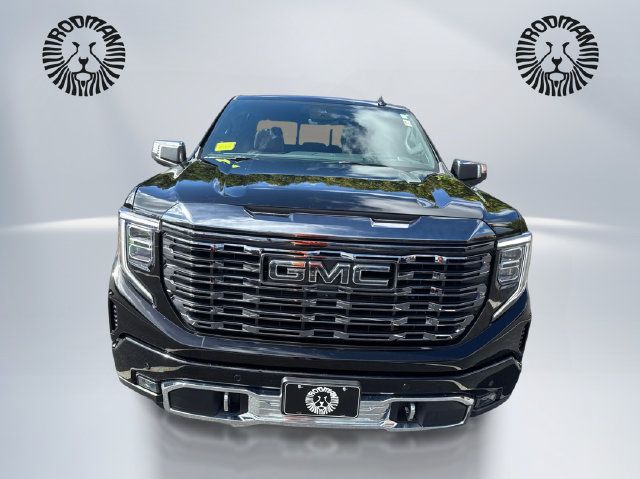 Used 2024 GMC Sierra 1500 Denali Ultimate AWD/4WD image 2
