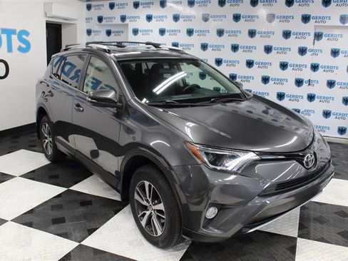 Used 2016 Toyota RAV4 XLE image 4