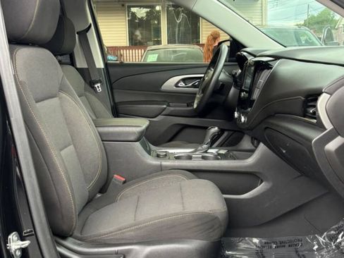 Used 2019 Chevrolet Traverse LS FWD image 24