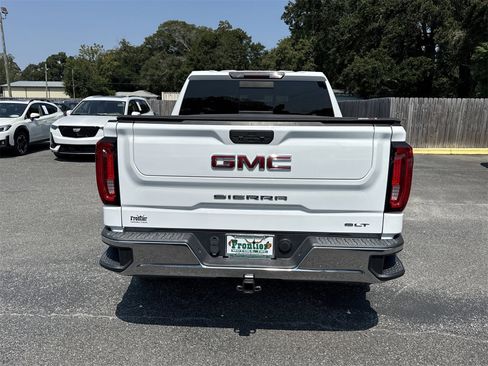Used 2019 GMC Sierra 1500 SLT w/ SLT Premium Package image 4