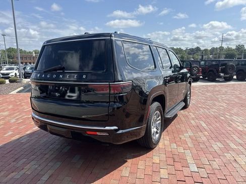 Used 2023 Jeep Wagoneer 2WD image 36