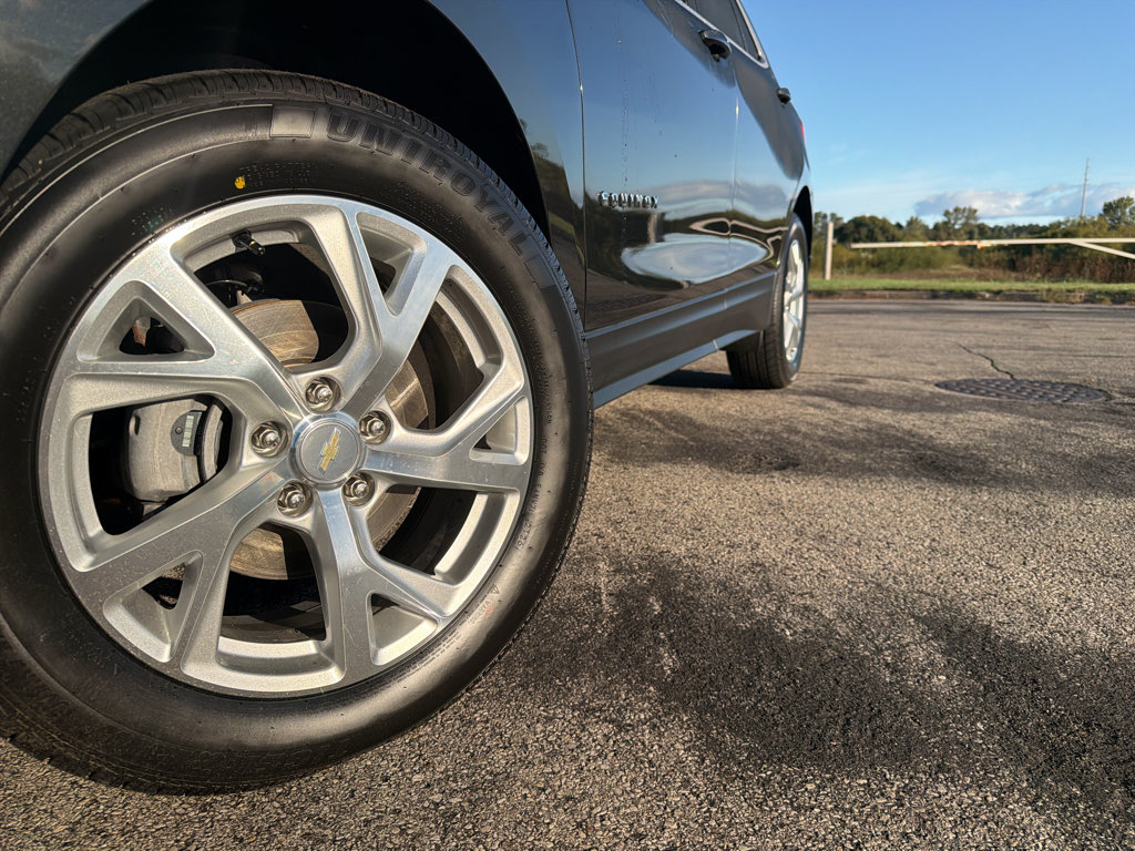 Used 2020 Chevrolet Equinox LT AWD/4WD image 9