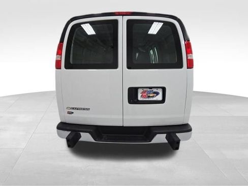 Certified 2024 Chevrolet Express 2500 w/ Driver Convenience Package image 4