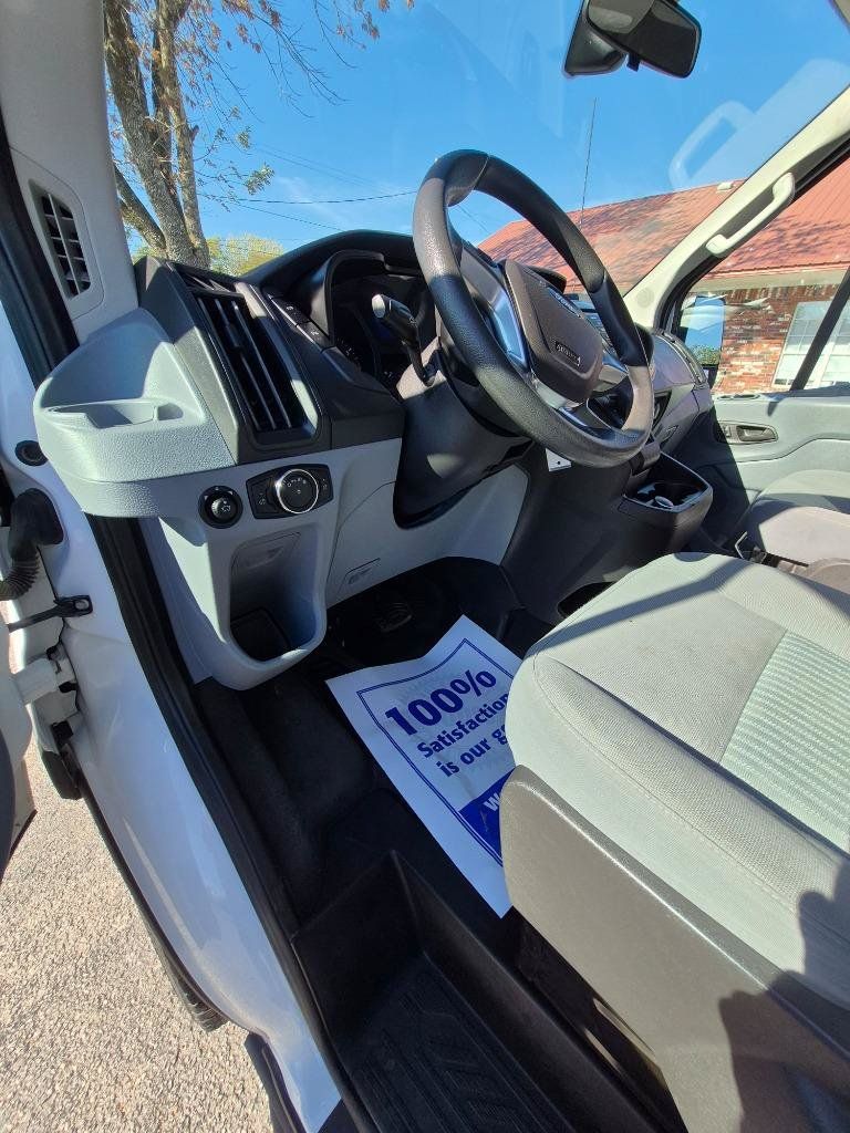 Used 2018 Ford Transit 350 XLT RWD image 12