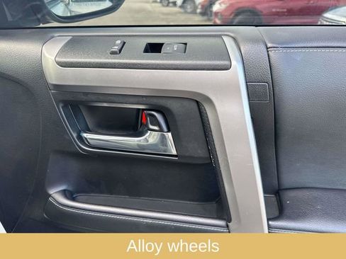 Used 2021 Toyota 4Runner SR5 Premium image 19