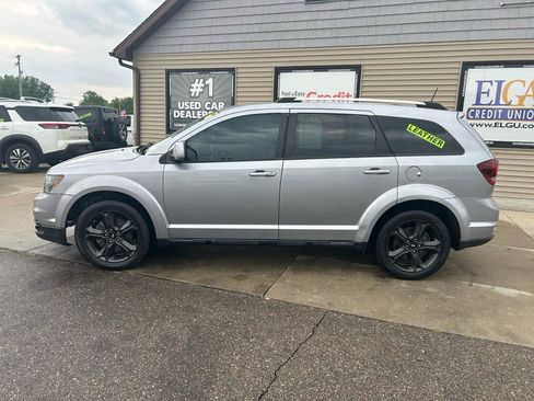 Used 2019 Dodge Journey Crossroad FWD image 8
