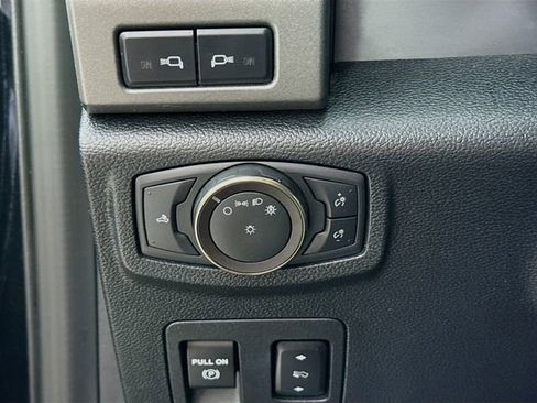 Used 2020 Ford F150 Raptor w/ Equipment Group 801A Mid image 10