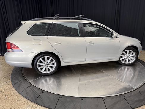 Used 2011 Volkswagen Jetta SE image 7