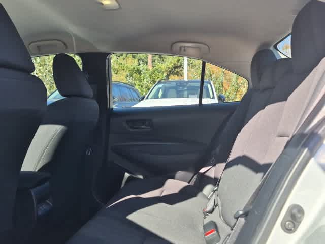 Used 2024 Toyota Corolla LE FWD image 17