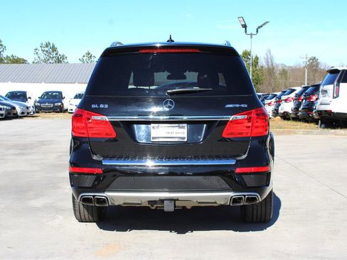 Used 2015 Mercedes-Benz GL 63 AMG 4MATIC image 6