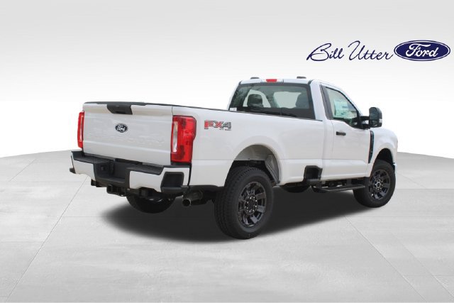 New 2027 Ford F250 XL w/ STX Appearance Package AWD/4WD image 3