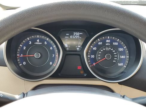 Used 2012 Hyundai Elantra GLS w/ Comfort Pkg 2 FWD image 13