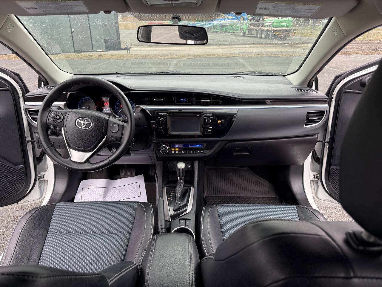 Used 2014 Toyota Corolla S FWD image 19