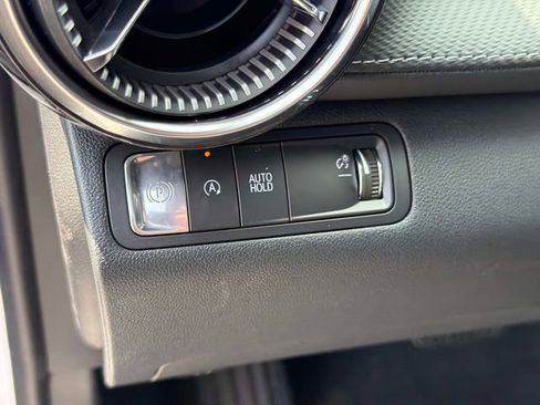 New 2026 Chevrolet Equinox LT FWD image 22