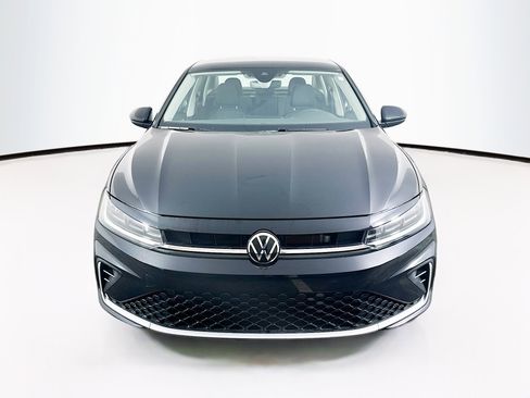 Used 2025 Volkswagen Jetta S image 2