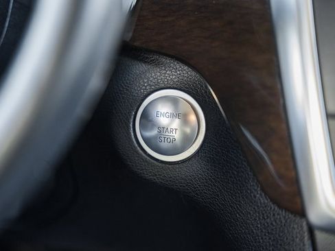 Used 2015 Mercedes-Benz ML 350 4MATIC image 25