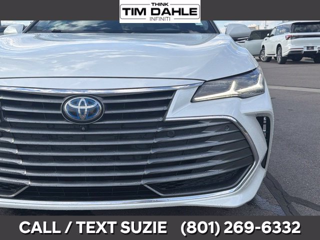 Used 2021 Toyota Avalon Limited w/ Advanced Safety Package FWD image 5
