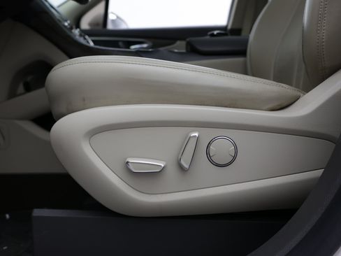 Used 2019 Lincoln Nautilus Reserve FWD image 17