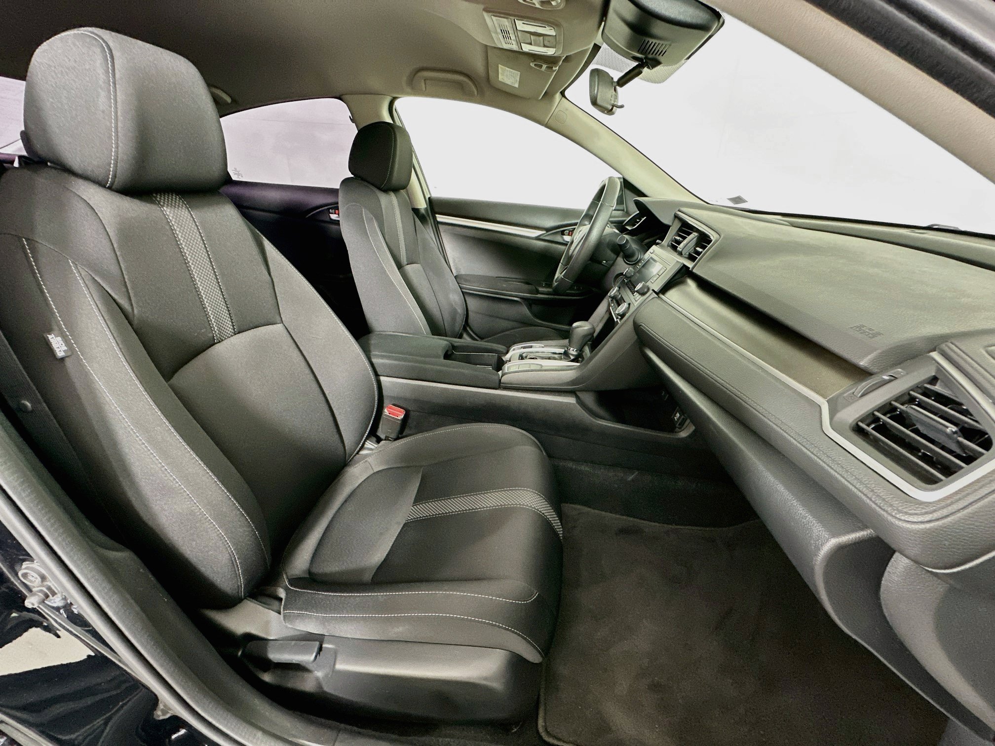 Used 2019 Honda Civic LX image 28