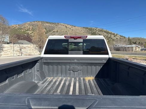 Used 2025 Chevrolet Silverado 3500 LTZ w/ LTZ Plus Package AWD/4WD image 9