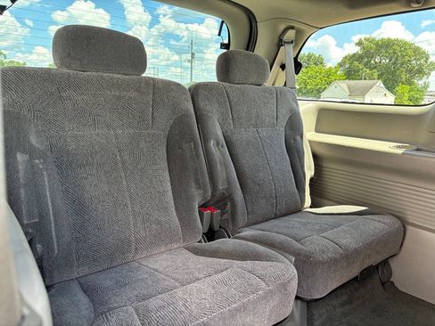 Used 2004 Chevrolet TrailBlazer 4WD w/ LT Package 1 image 24
