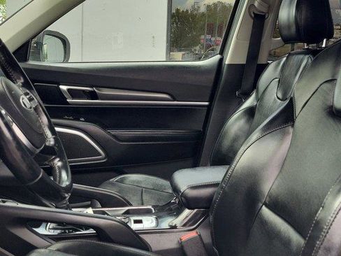 Used 2020 Kia Telluride S AWD/4WD image 18