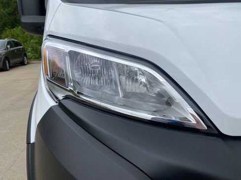 New 2025 RAM ProMaster 2500 w/ Power Group image 13