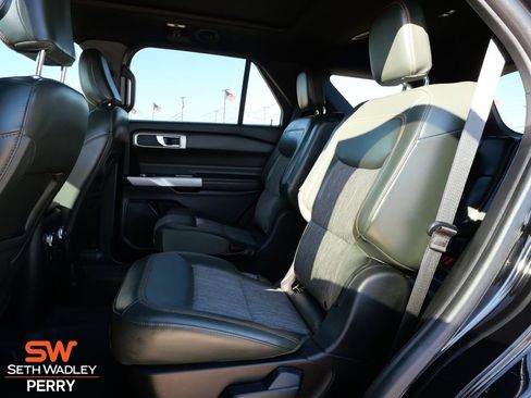 Used 2022 Ford Explorer Timberline image 13