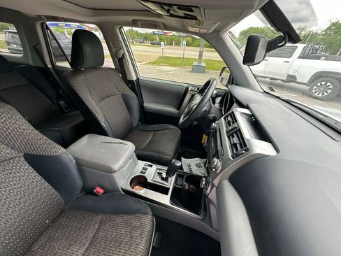 Used 2010 Toyota 4Runner Trail image 9