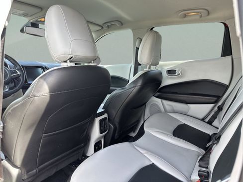 Used 2020 Jeep Compass Limited w/ Safety & Security Group image 21