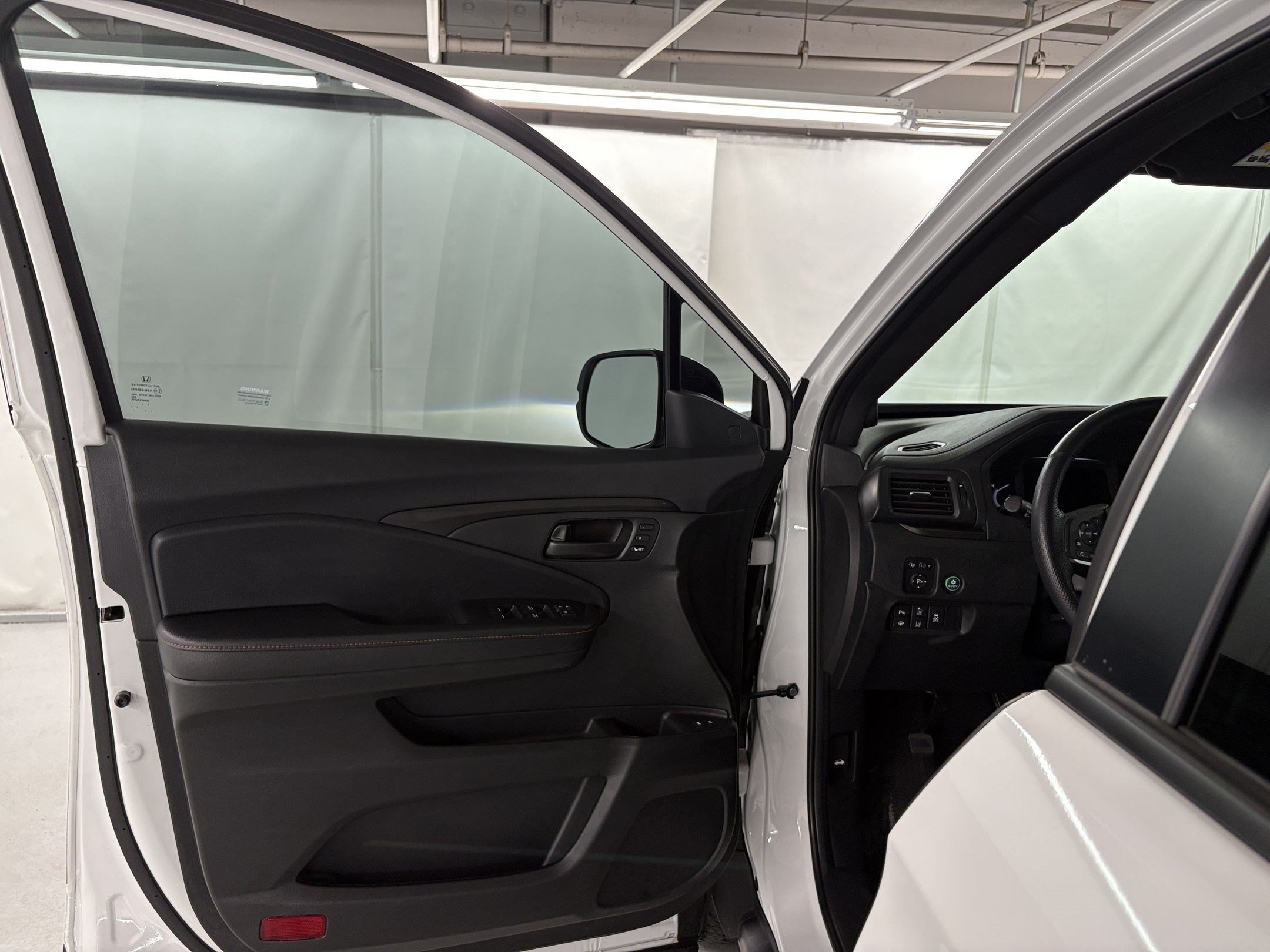 Used 2024 Honda Passport TrailSport image 14