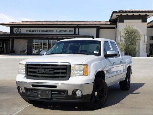 Used 2013 GMC Sierra 1500 SLE image 1