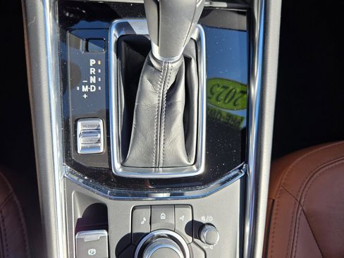 Used 2025 MAZDA CX-5 Carbon Edition image 27