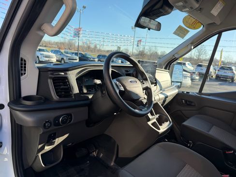 Used 2022 Ford Transit 350 XLT image 14