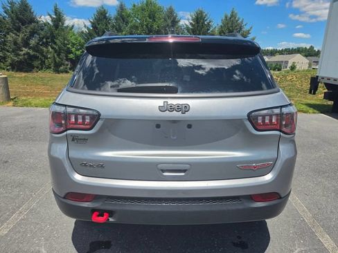 Used 2020 Jeep Compass Trailhawk AWD/4WD image 14