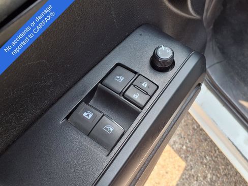 Used 2023 Toyota Tacoma SR RWD image 15