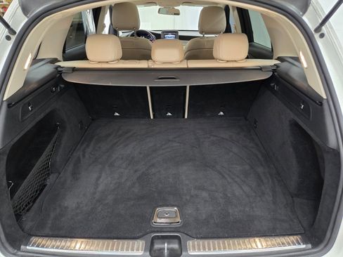 Used 2018 Mercedes-Benz GLC 300 4MATIC image 12