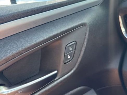 Used 2025 Buick Envista Preferred FWD image 17