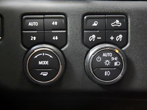 Used 2024 Chevrolet Silverado 2500 LTZ w/ LTZ Premium Texas Edition AWD/4WD image 26