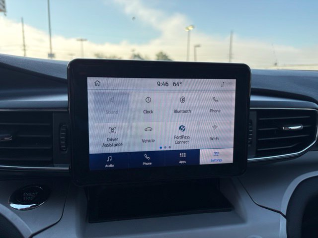 Used 2023 Ford Explorer XLT w/ Equipment Group 202A AWD/4WD image 19