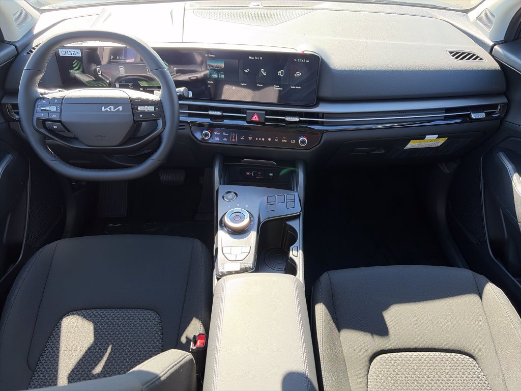 New 2027 Kia Sportage LX FWD image 10