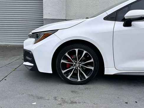 Used 2020 Toyota Corolla SE w/ Carpet Mat Package (TMS) FWD image 14