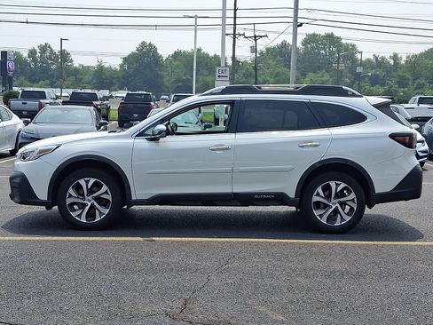 Used 2020 Subaru Outback Touring AWD/4WD image 4